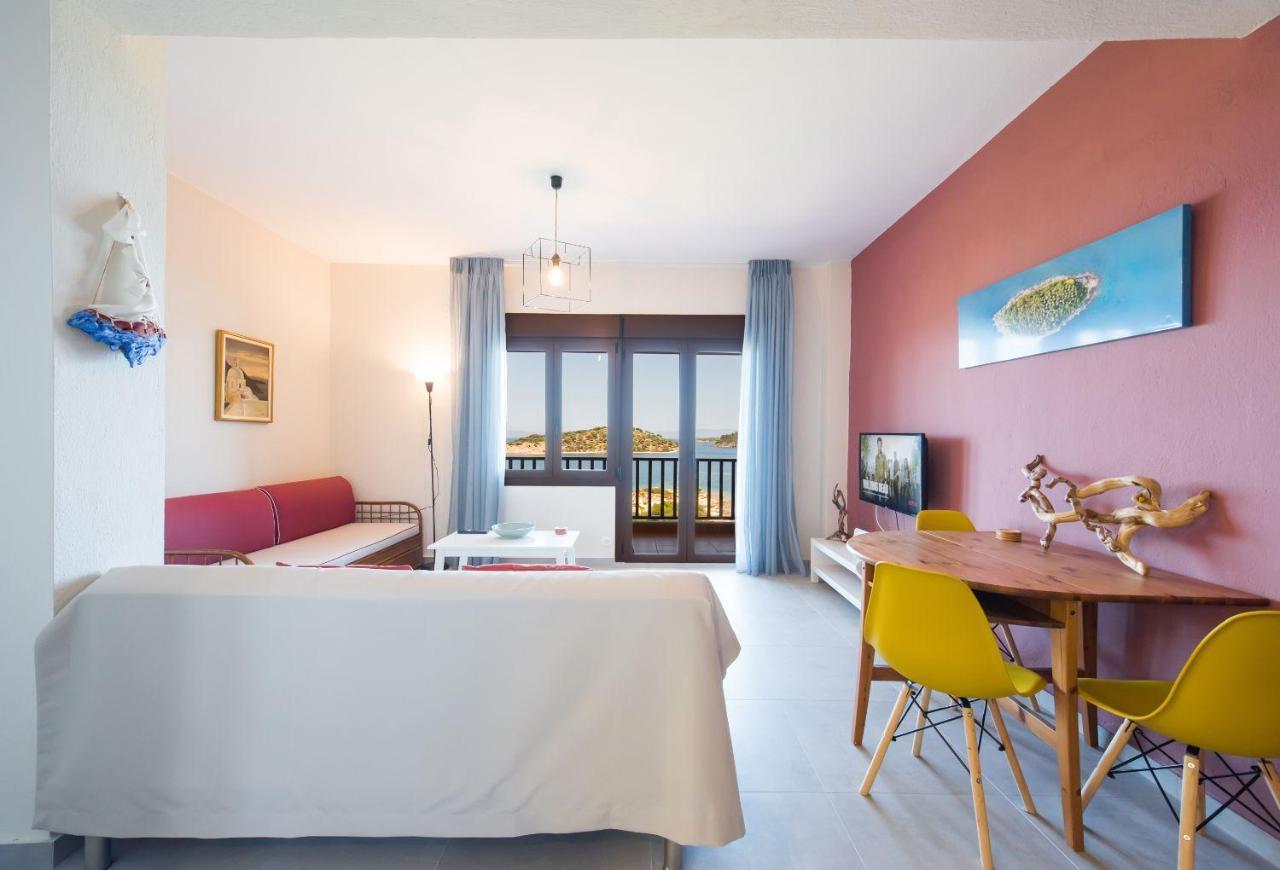 Nereus & Oceanus Beachfront Apartments, Lagonisi Beach #Feelslikehome Órmos Panajías Eksteriør bilde