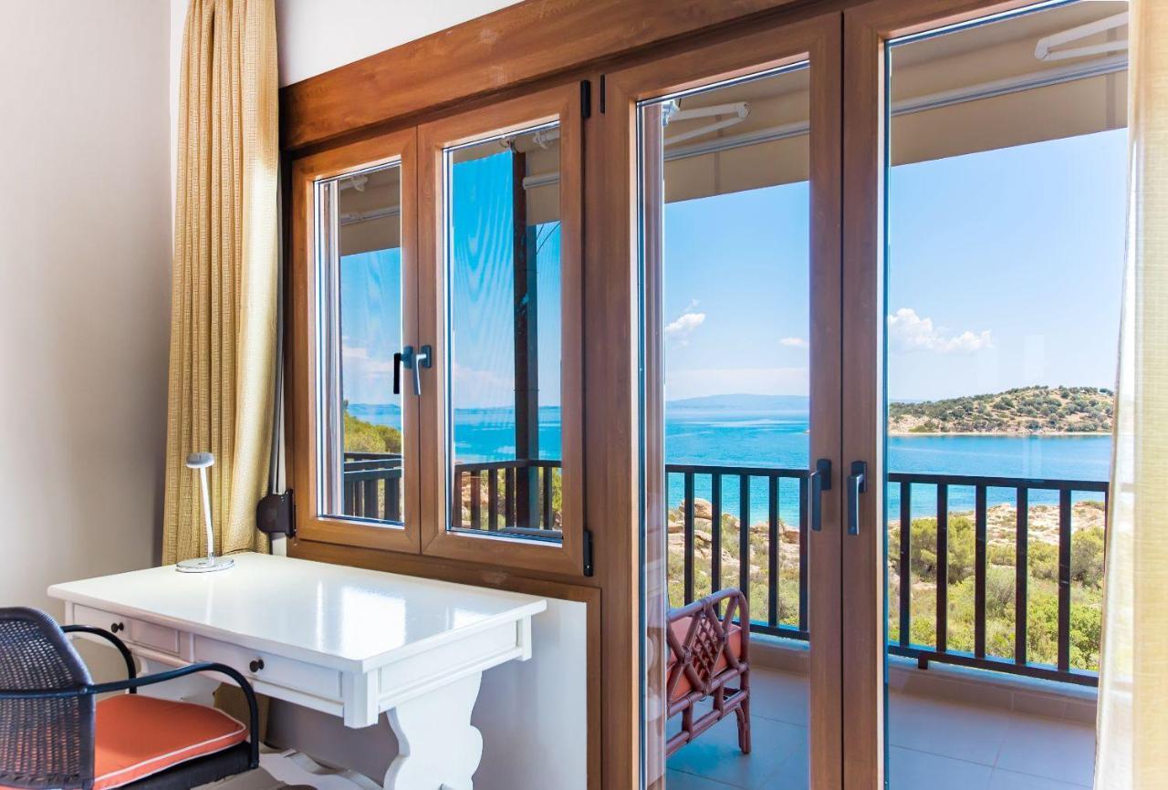 Nereus & Oceanus Beachfront Apartments, Lagonisi Beach #Feelslikehome Órmos Panajías Eksteriør bilde