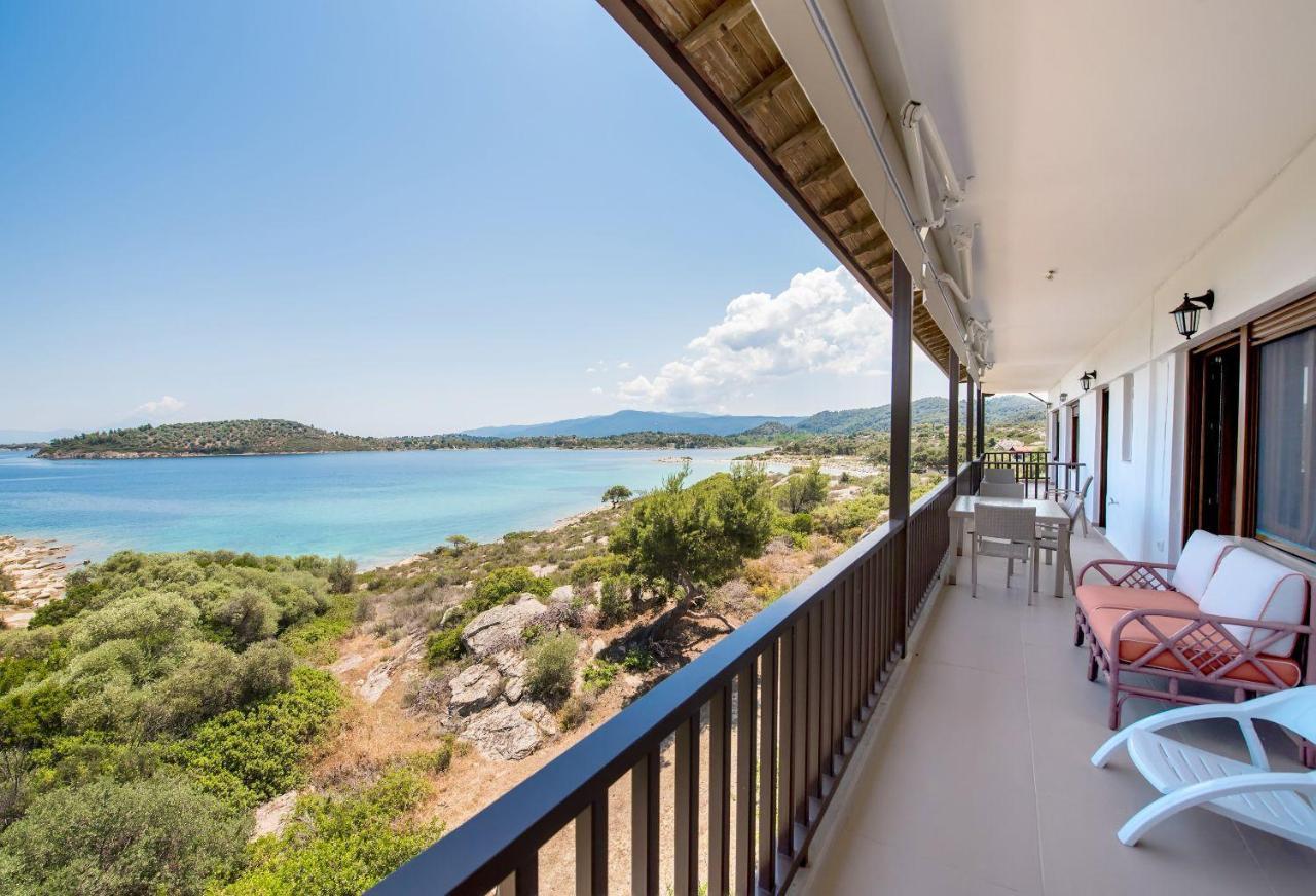 Nereus & Oceanus Beachfront Apartments, Lagonisi Beach #Feelslikehome Órmos Panajías Eksteriør bilde