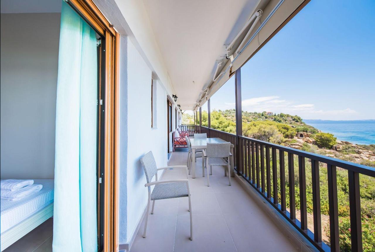 Nereus & Oceanus Beachfront Apartments, Lagonisi Beach #Feelslikehome Órmos Panajías Eksteriør bilde