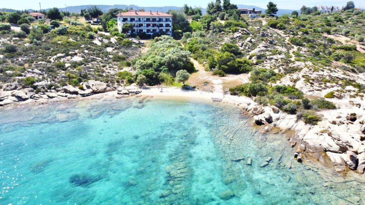 Nereus & Oceanus Beachfront Apartments, Lagonisi Beach #Feelslikehome Órmos Panajías Eksteriør bilde