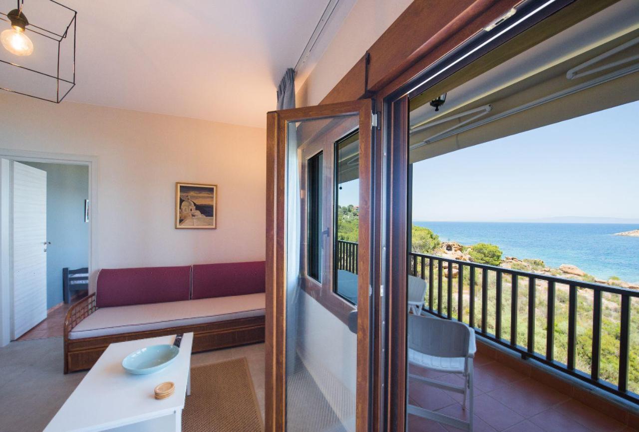 Nereus & Oceanus Beachfront Apartments, Lagonisi Beach #Feelslikehome Órmos Panajías Eksteriør bilde