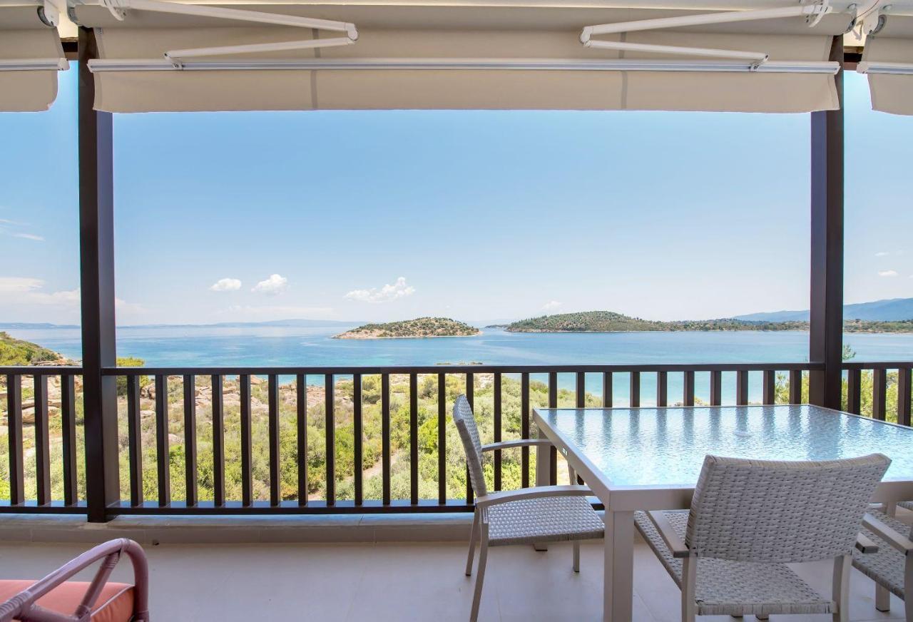 Nereus & Oceanus Beachfront Apartments, Lagonisi Beach #Feelslikehome Órmos Panajías Eksteriør bilde
